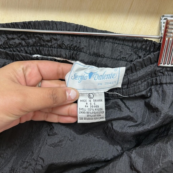 Vintage 90s Sergio Valente Track Pants Mens Large Black Nylon Colorblock Cargo - Picture 5 of 12